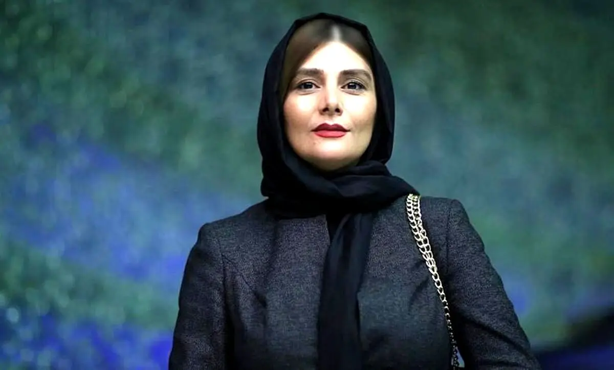 عکس کودکی هنگامه قاضیانی در کنار مادرش
