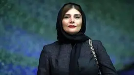 عکس کودکی هنگامه قاضیانی در کنار مادرش
