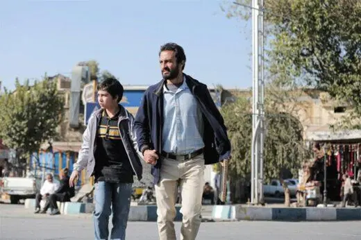 انتقاد کیهان از ژانر اجتماعی سینمای ایران: همه اش سیاه نمایی است و یاس؛ صرفا توصیه به مهاجرت و خیانت و بزهکاری
