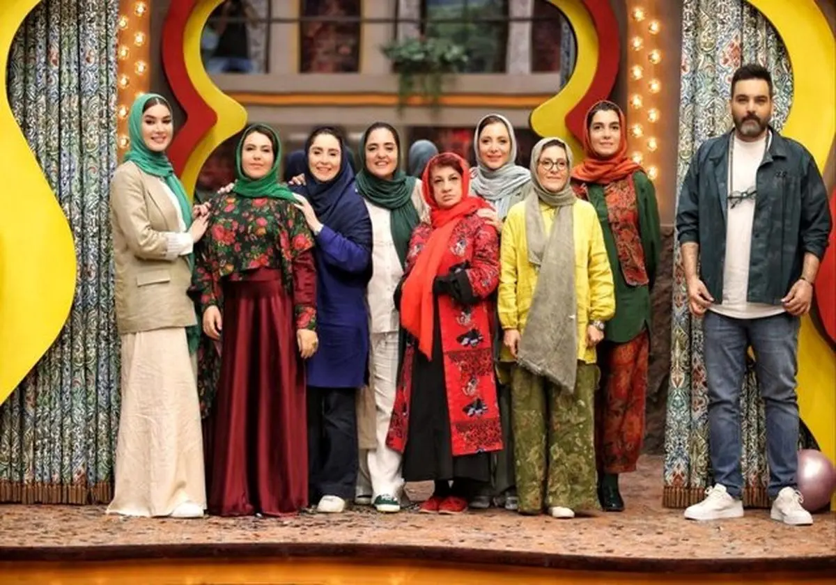 آقای مدیر! شما و خانواده ‌تان این برنامه‌ها را ببینید یا نبینید ؛ مردم می بینند
