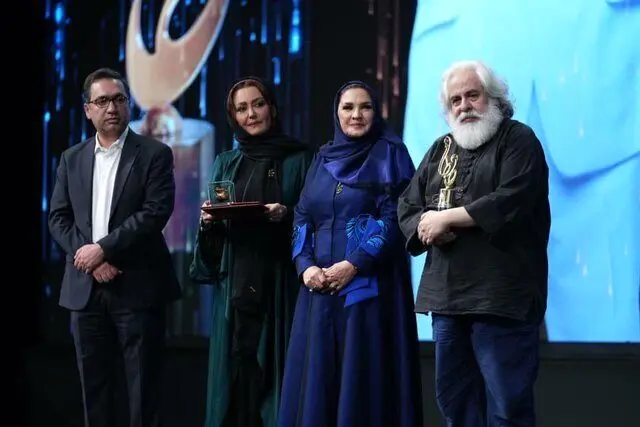 برگزیدگان تندیس حافظ/از صحبت های متفاوت تا استایل های ایرانی در آستانه یلدا
