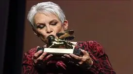 شیر طلای ونیز در دستان بازیگر زن سرشناس