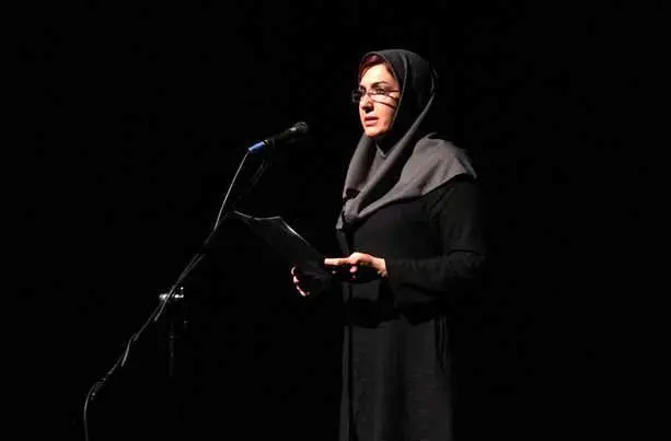 پریسا مقتدی با «والس تصادفی» به تئاتر شهر می‌آید
