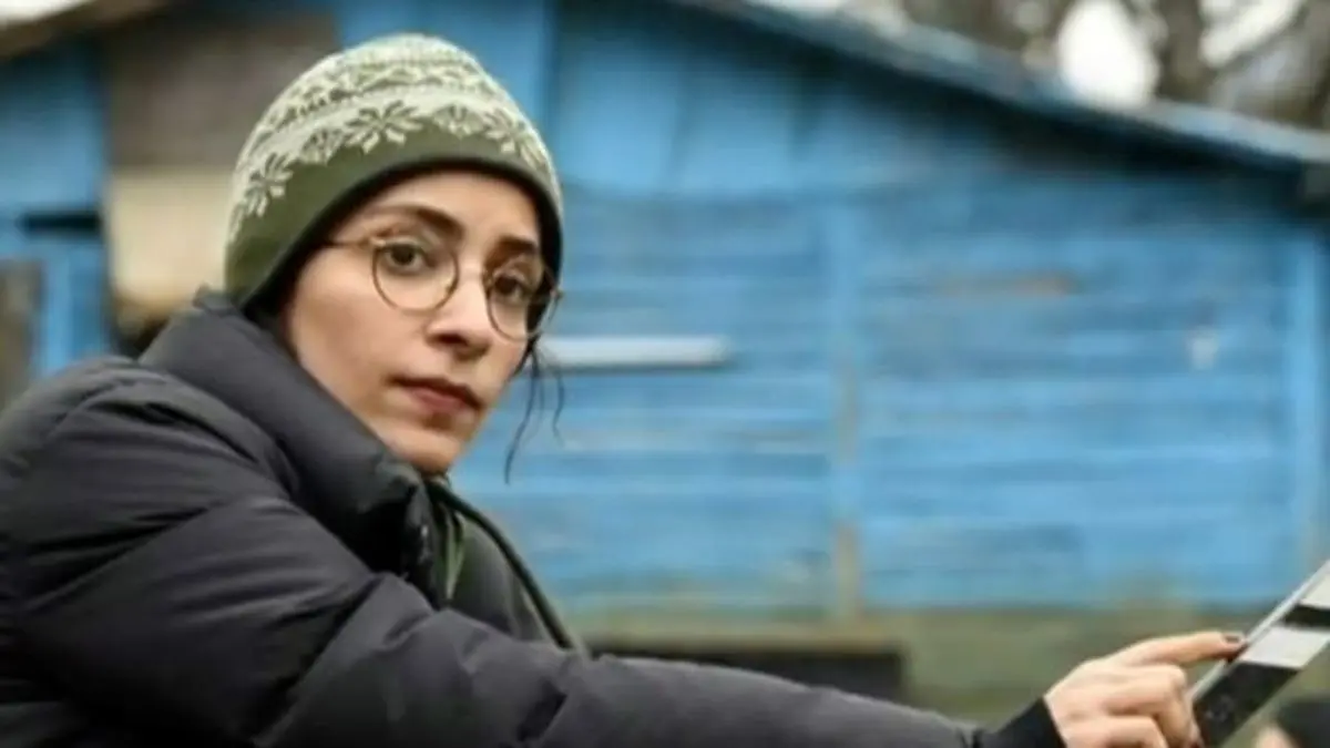 در دسترس هستم احتیاج به تعقیب نیست