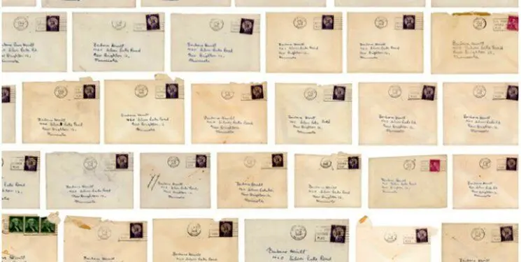 ۲۲ میلیارد تومان برای چند نامه قدیمی یک خواننده
