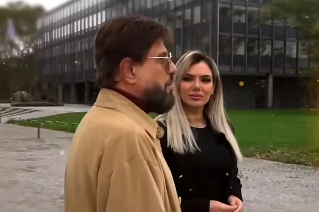 ازدواج بیژن مرتضوی با مجری مشهور شبکه جم؛ نرگس فرخی کیست؟/عکس