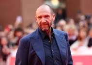 حمله بازیگر هالیوودی به ترامپ | از پاپ خوشم آمد!