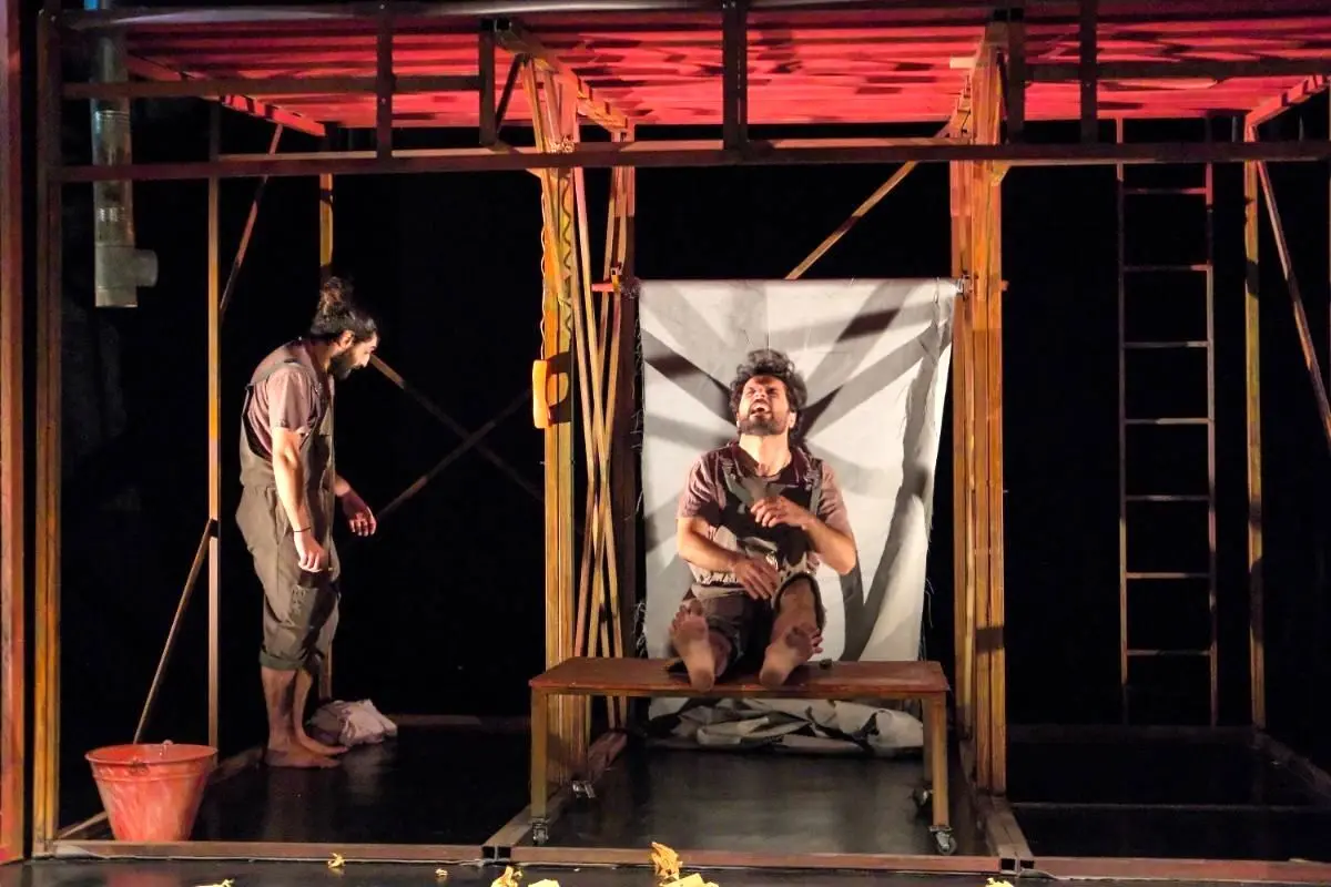 «لانه‌ی موش‌ها» از مخاطبان درباره کیفیت زندگی‌شان می‌پرسد
