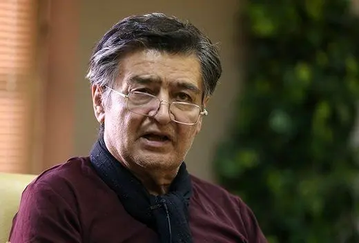 سخنان طعنه‌آمیز رضا رویگری/ بعد از 60 سال به من جایزه دادند اما دیر بود/ دستان من دیگر  جان ندارند