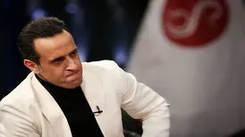انتقاد مجری صداوسیما از علی کریمی روی آنتن زنده/ ویدئو
