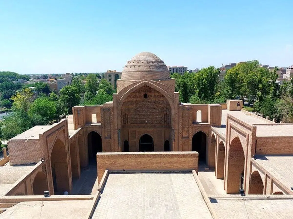 فاجعه در مسجد ۸۰۰ ساله ورامین/ تصاویر
