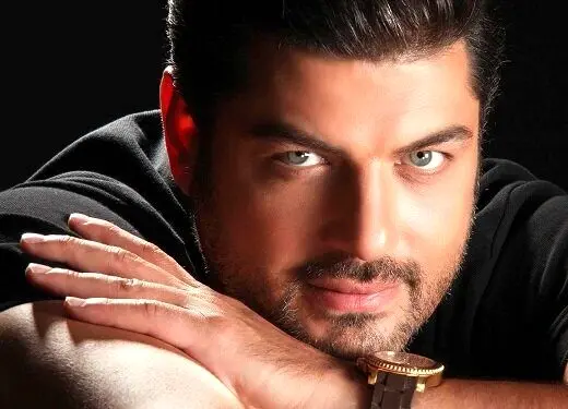 واکنش احساسی سام درخشانی به درگذشت حمید لبخنده