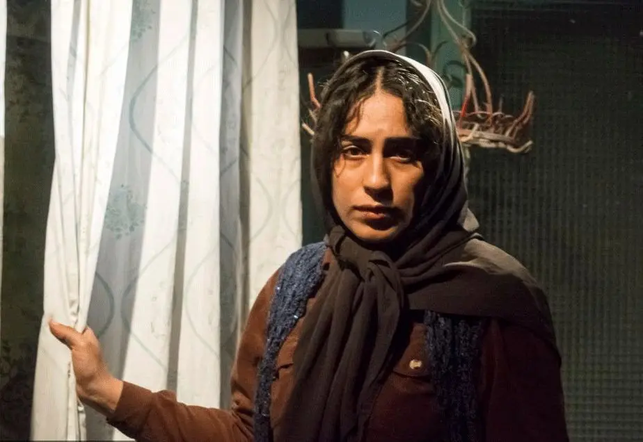 تصمیم تکان‌ دهنده یک زن وقتی در موقعیت تجـاوز و تعـرض قرار می‌گیرد | سوژه‌ ملتهبی که فیلم کوتاه شد
