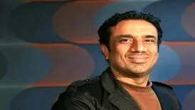 بسیار مستعد غم و غصه‌ام/ بازی در یک تئاتر، باعث شد موهایم بریزد و کچل شوم