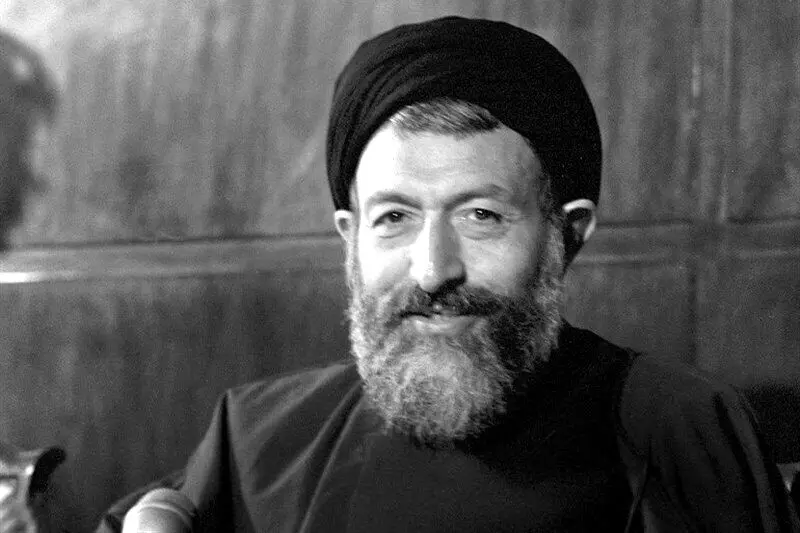 استقبال روحانی معروف از آقای آهنگساز /مگه برای باخ و بهتوون کسی اومد فتوا داد؟ /حقتان را بگیرید