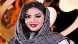 موتور سواری مریم مومن با استایل خاص