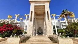 هر آنچه باید درباره خدمات و امکانات هتل داریوش کیش بدانید
