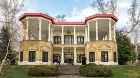 دربارۀ کاخ نیاوران محل سکونت محمدرضا شاه