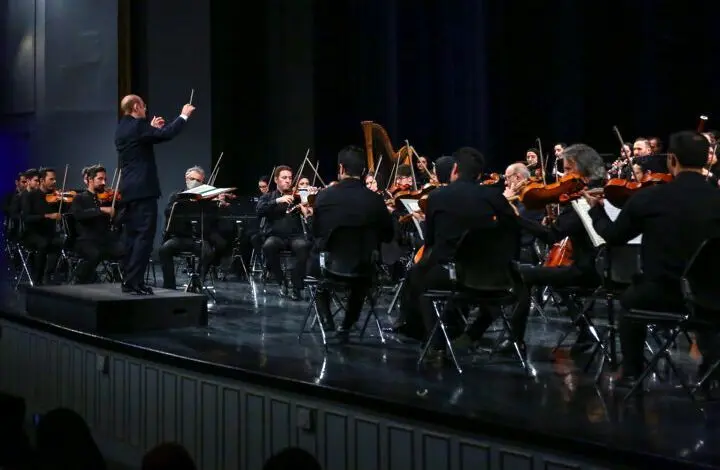 «آرایشگر شهر سِویل» در ارکستر سمفونیک تهران!
