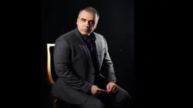 کارگردان معماری که بخاطر شغلش نویسنده شد
