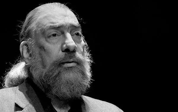 این مرد در ۳۰ سالگی استاد شد
