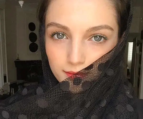 شیرینِ تاسیان، در لباس عروسی که خیرش را ندید
