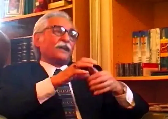 حرف‌های تورج نگهبان، شاعر «ای ایران ایران» درباره علاقه به وطن
