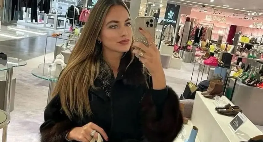 جنازه مدل ۲۹ ساله از تابوت دزدیده شد!​
