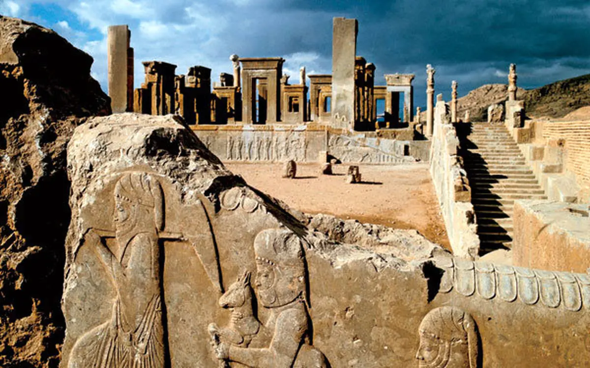 محل کشف الواح هخامنشی چه سرنوشتی پیدا کرده است؟
