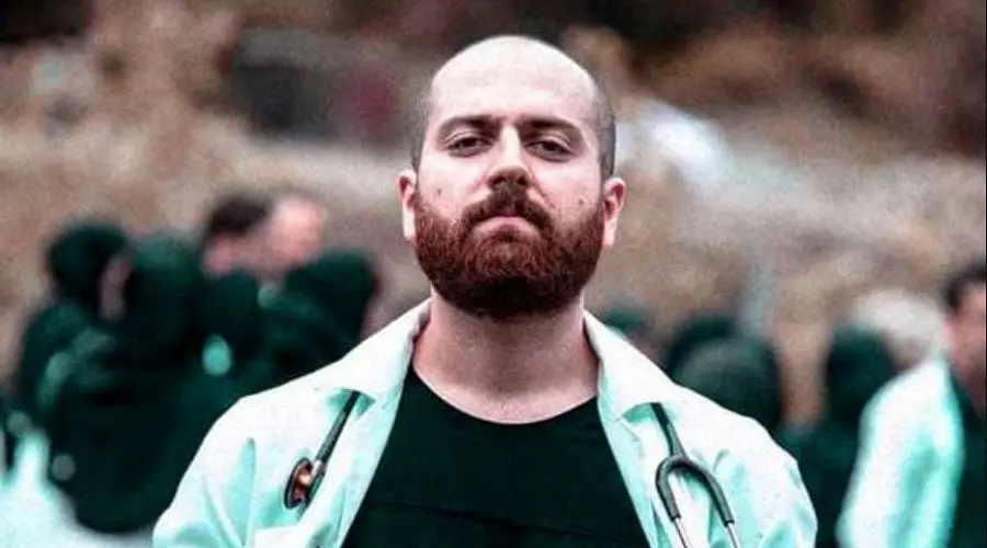 ماجرای اوردوز پزشک رپر ایرانی؛ سروش ولی‌ زاده کیست؟
