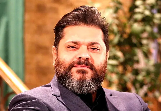 غلامرضا صنعتگر: خواننده مارکتی نیستم