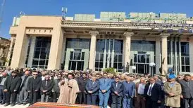 قشقایی شناس نامدار کشور در باغ‌مزار مشاهیر شیراز آرام گرفت