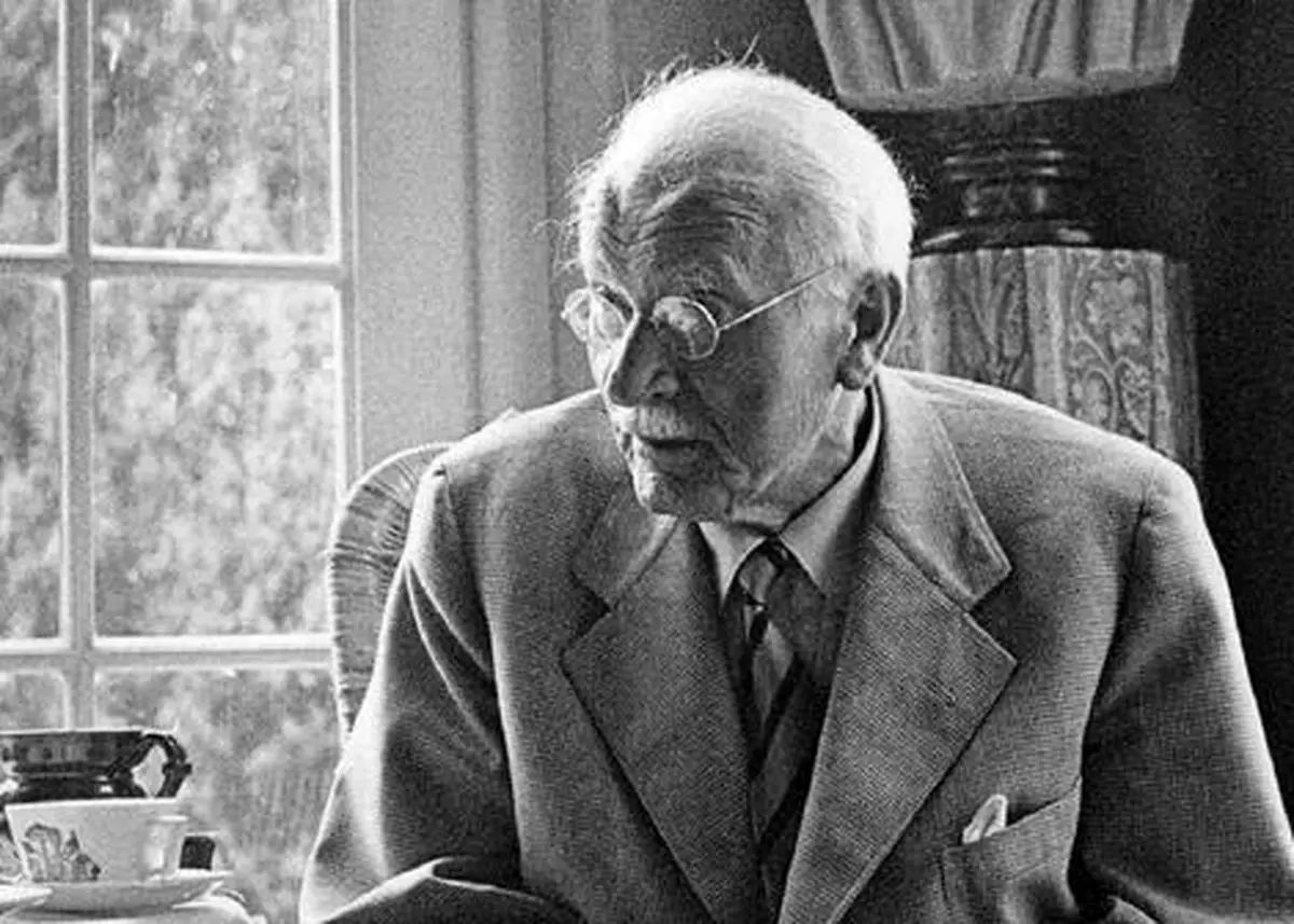 کارل گوستاو یونگ؛ مردی که «خواب دید» و یک کتاب شگفت‌انگیز نوشت
