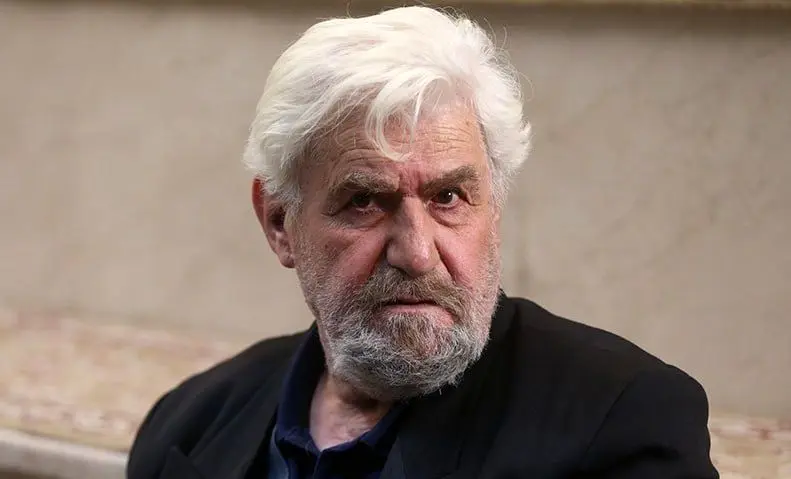 عنایت بخشی در بیمارستان بستری شد