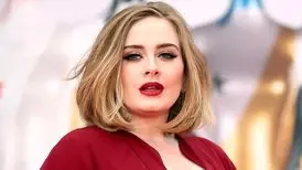 عکسی عجیب از کنسرت ادل که حاشیه‌ساز شد
