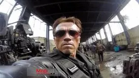 (تصاویر) سلفی هوشمندانه بازیگران از صحنه فیلمبرداری!
