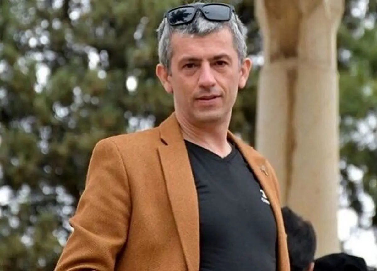 خیزش تماشاگران به احترام کودک زباله گرد و ماجرای فیش‌های نجومی
