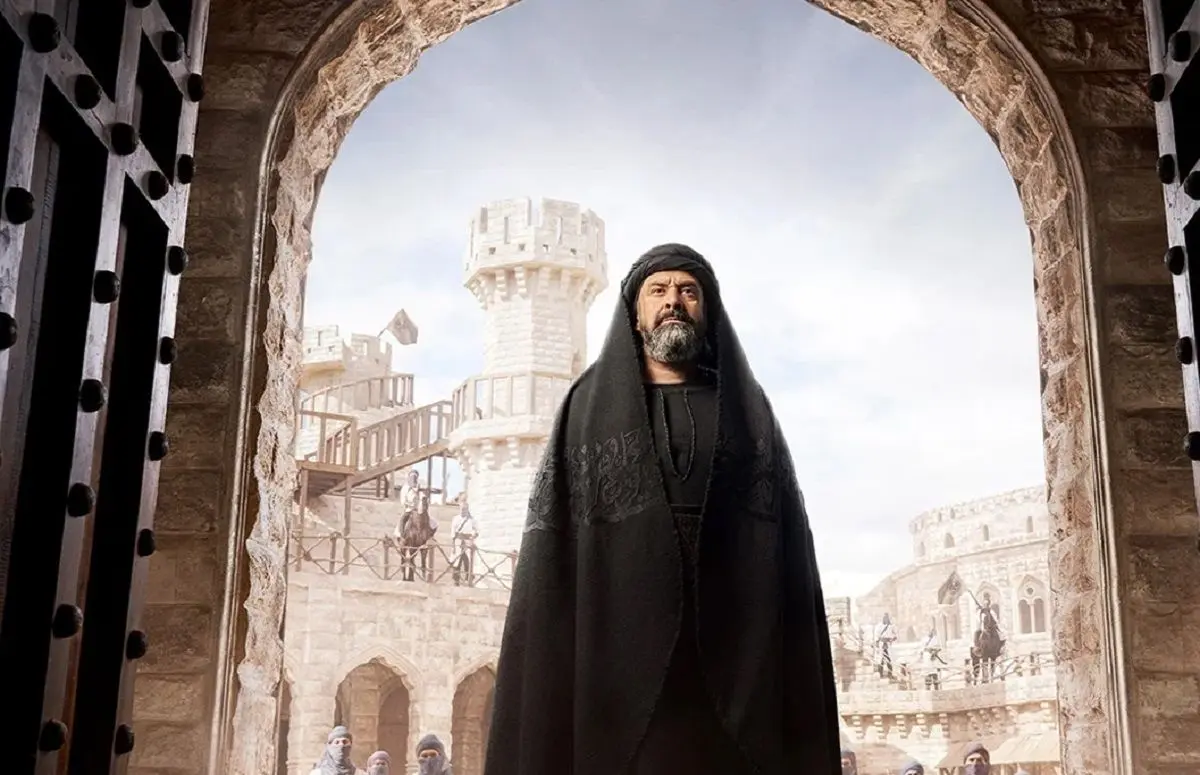 فیلیمو هم سریال «حشاشین» را حذف کرد