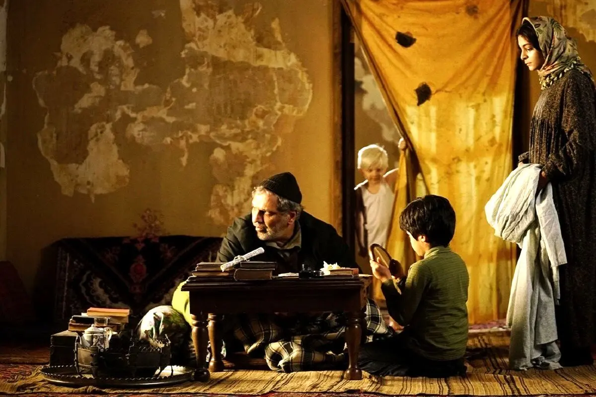 رونمایی از تیزر «آدم‌فروش»
