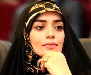 مادر الهام چرخنده: دخترم شهید است