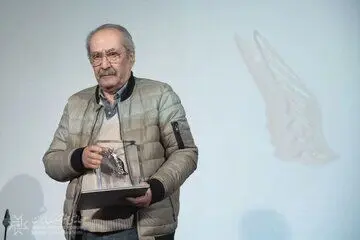 در آیین پایانی بیستمین جشن تصویر سال مطرح شد: مرور ۲۰ سال رویایی / نیاز به پوست اندازی داریم! 
