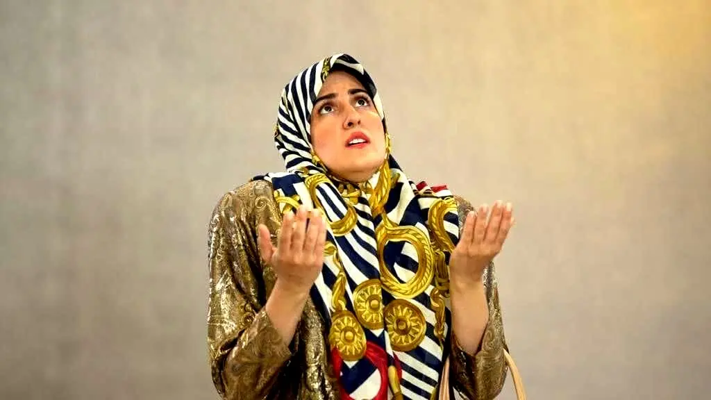 خدایا جون مادرت منو پولدار کن!