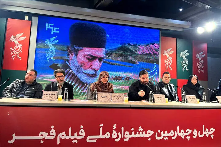 سینمای اجتماعی رو به قبله است؛ ادای دین «بیلبورد» به سینما
