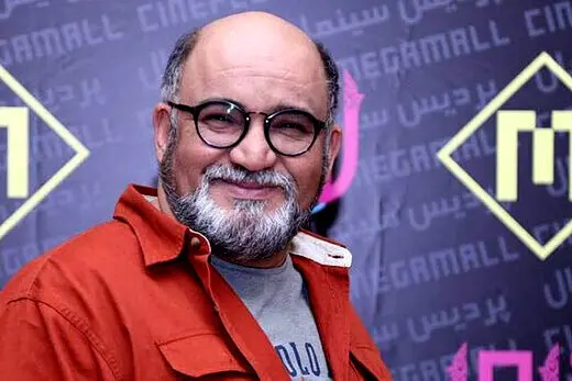 نادر سلیمانی: کاش هیچ پارتی‌بازی در تئاتر اتفاق نیفتد
