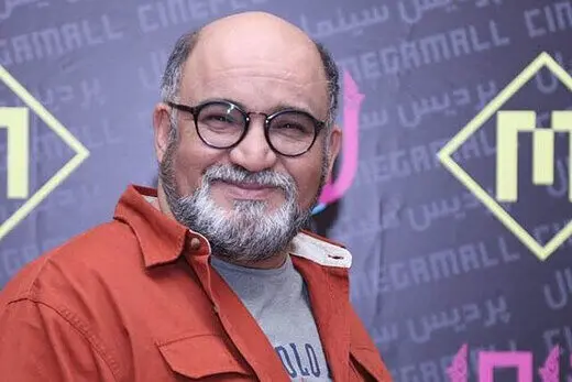نادر سلیمانی: کاش هیچ پارتی‌بازی در تئاتر اتفاق نیفتد
