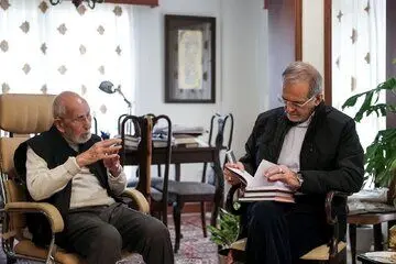 پاسخ صداوسیما به ادعای سانسور دیدار رئیس جمهور و محمدعلی موحد

