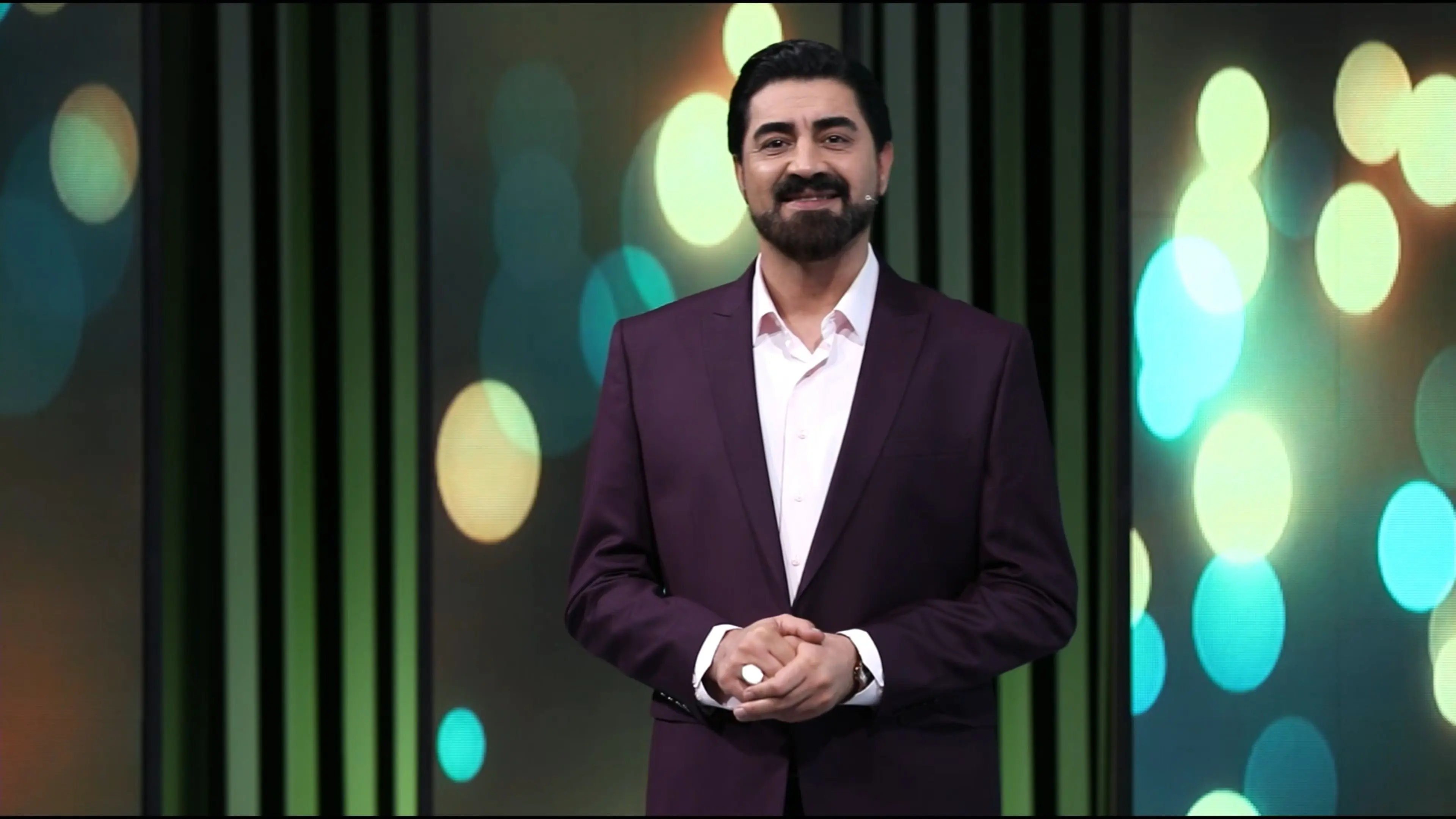 اجرای متفاوت محمد رضا علیمردانی را در ویژه برنامه نوروزه درسابازار ببینید