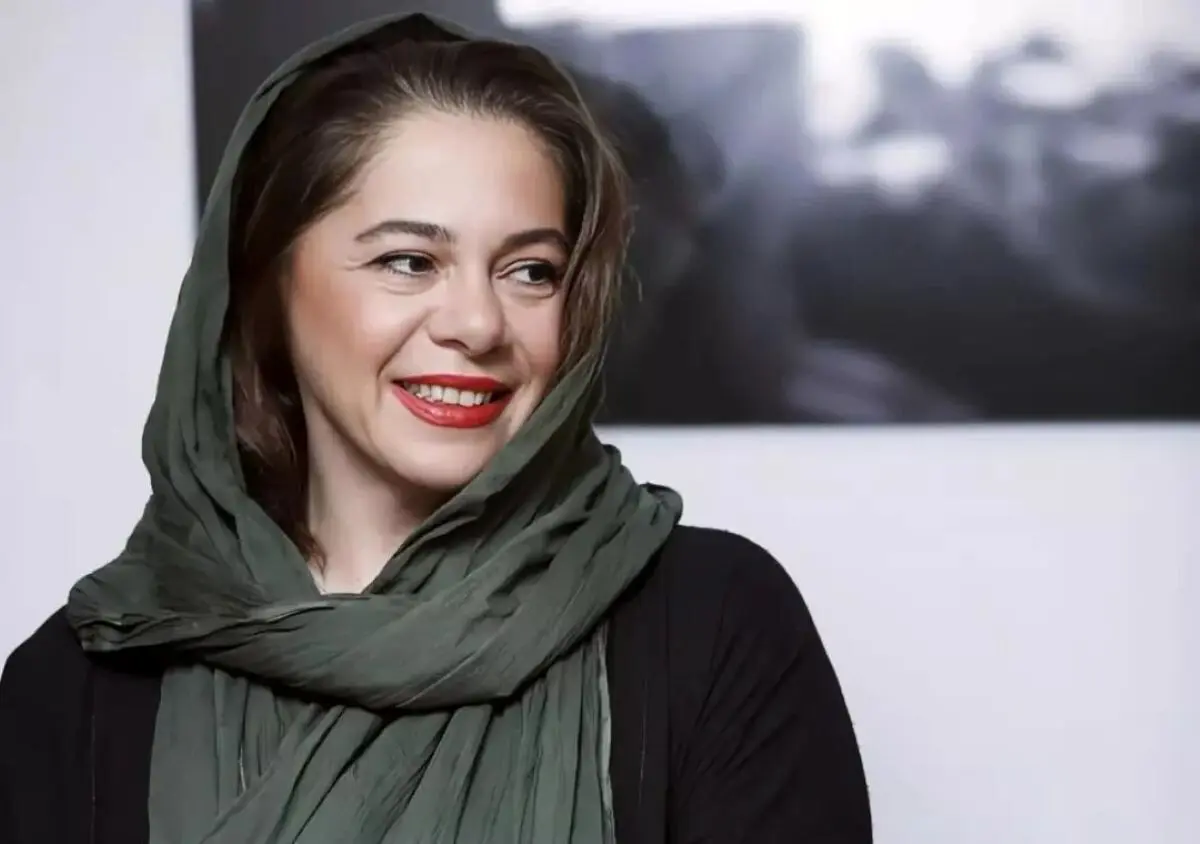 مستانه مهاجر: برای تنگه هرمز شوخی نداریم