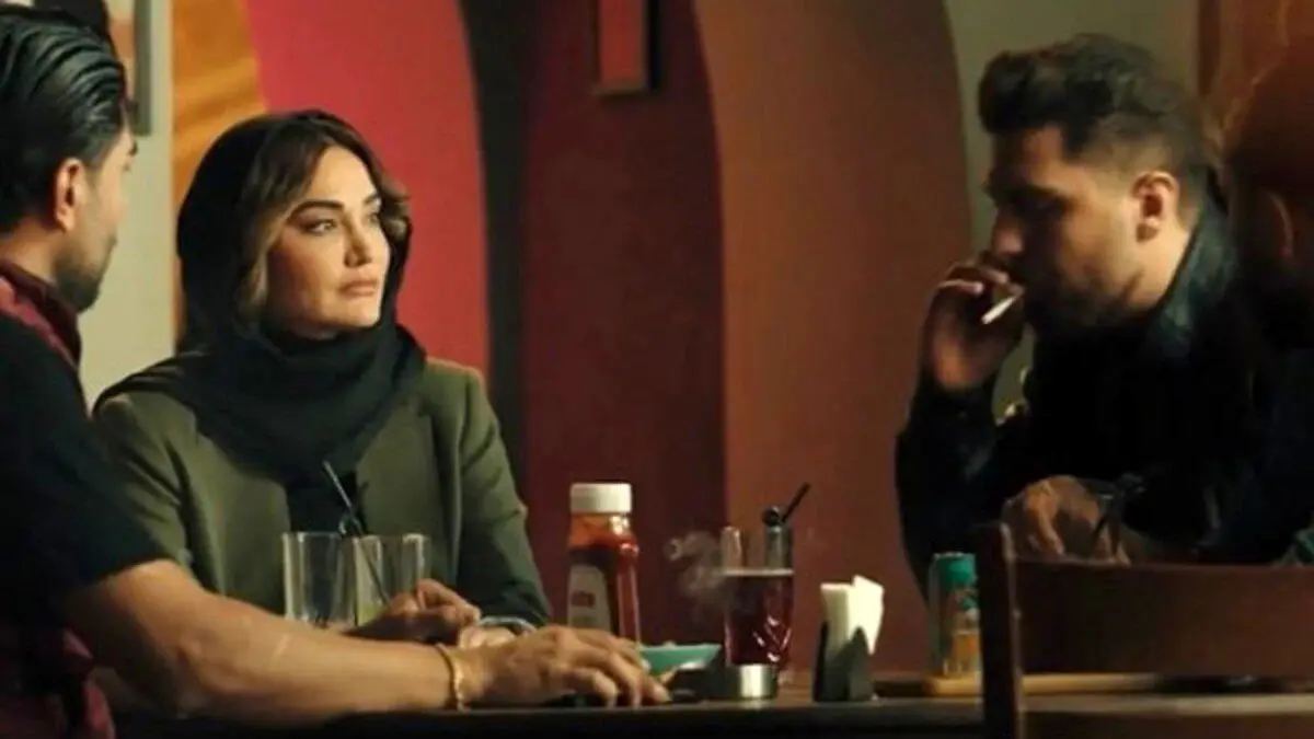 بازیگر خانم: همسرم بدترین برخورد را پشت صحنه با من داشت!