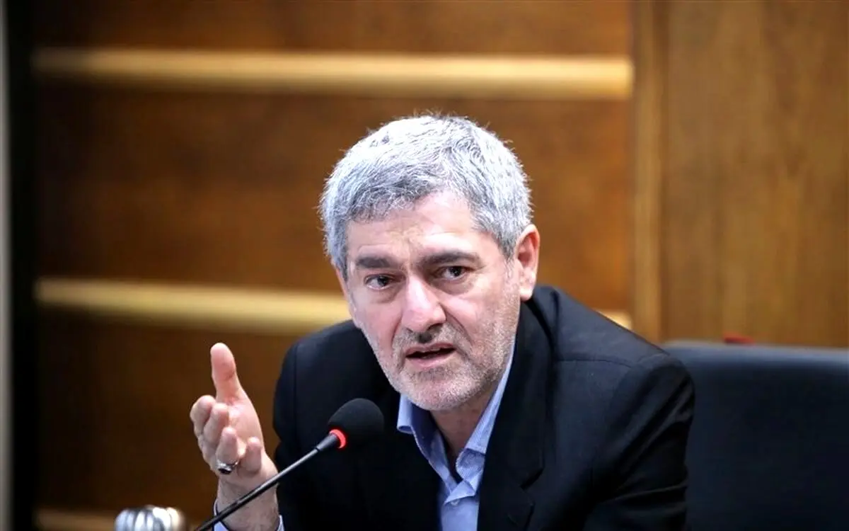 منع ورود مدیرکل میراث فرهنگی استان فارس به محل کار با دستور قضائی
